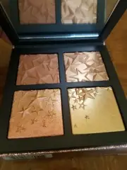 MAC Cosmetics 2019 Holiday Star Dipped Highlighting Medium Deep Bronzer Compact