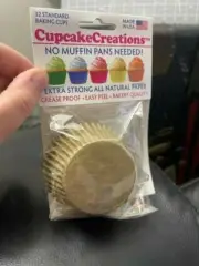Cupcake Creations Gold No Muffin Pan Required 32 Baking Cups New!