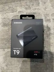 NEW - Samsung T9 4TB 2,000 MB/s Portable SSD USB 3.2 Gen. 2 - Black