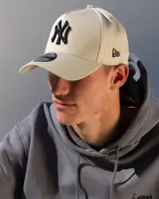 [New Era] New Era Men's New York Yankees 940-A Frame Cap in Stone Grey One Size Stone Grey
