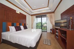 BangTao Tara Villa Four - 三卧室- 精緻的花園、私人泳池、山景及鎮景BangTao Tara Villa 4 | 3 Bed Pool Holiday Home in Bang Tao Phuket