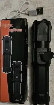 Rechargeable 2200LM LED Flashlight Tactical Police Super Bright Torch Zoomable.