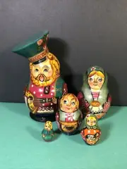 5 Piece Matryoshka | Hand Painted 4.5" Tall Unique Russian Nesting Dolls