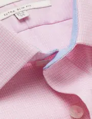 Hawes & Curtis Non-Iron Pink & White Dogtooth Extra Slim Shirt With Contrast Detail Size: 14.5" collar, 33" sleeve