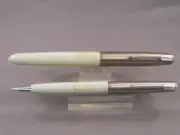 Parker Vintage Pale Green 41 Set in presentation box--new old stock