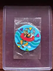 Wile E. Coyote #10 Sealed Tazo - Looney Tunes Frito Lays 1995 NM 1st Set