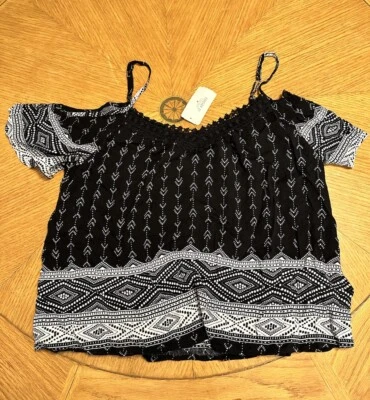 NWT Forever 21 Top S Flowy Boho Hippie Calico Print Coachella Babydoll Shirt