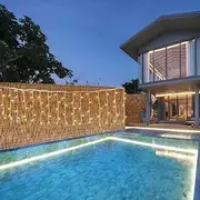 Outdoor Roll Shades, Patio/Garden/Balcony Privacy Fence Screen, Natural Bamboo Fencing, Pool Plant Fence, Decoration Fence,Fencing Rolls,70% Blackout and Privacy(1.7 * 8m(5.6 * 26.2ft))