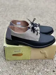 Naot Kedma Oxford Lace Up shoe Loafer Women's size 41 / 10 Black Beige Smoke