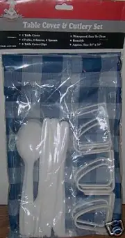 Table Cover and Cutlery Set Table Cover/4 Forks/4 Spoons/4 Spoons/6 Cover Clips