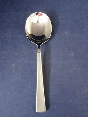 Oneida Stainless Flatware - SATIN SAXON - Casserole Spoon USA