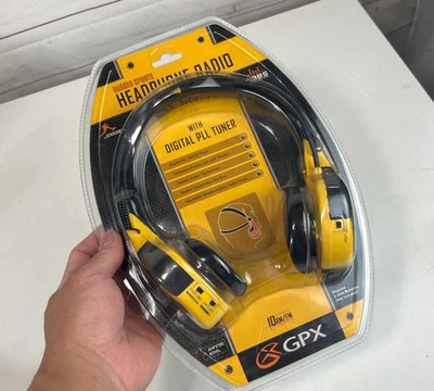 GPX Sports FM/AM Walkman Portable Radio Headphones Vintage 90s Yellow Cosplay