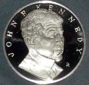 LARGE SIZE JOHN FITZGERALD KENNEDY PROOF SILVER MEDAL with QUOTE & SIGNATURE
