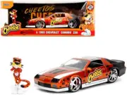 1/24 Jada 1985 Chevrolet Camaro Z28 Cheetos With Chester Cheetah Figure 34384