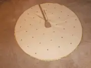 Elegant Tree Skirt
