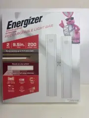 Energizer Rechargeable 200 Lumens Light Bar, Motion-Sensing, Ultra-Thin, 2 Pack
