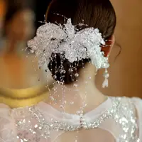 在飛比找樂天市場購物網優惠-韓式手工蕾絲亮片復古新娘頭飾時尚簡約百搭水晶流蘇髮梳婚紗配飾