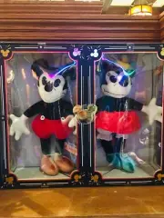 NEW Disney Parks 90th Anniversary Mickey Minnie Plush Dolls Limited Release