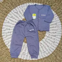 在飛比找蝦皮購物優惠-新生嬰兒衣服套裝長袖長褲 0-3 個月純色