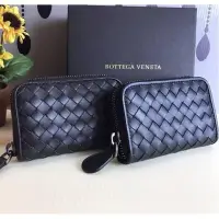 在飛比找Yahoo!奇摩拍賣優惠-歐洲奢品站Bottega Veneta 114075 黑色 