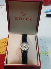 在飛比找Yahoo!奇摩拍賣優惠-ROLEX 勞力士 18k白金手上鍊機械女錶