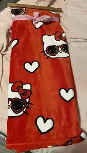 Hearts & Sun Hello Kitty Throw Blanket