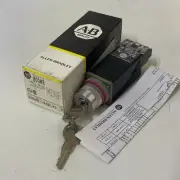 Allen Bradley 800MR-H48BLAS Selector Switch 2 Positions Series C With 2 Keys