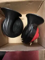 1 Pair 300DB Super Loud Train Horn For Truck Train Boat Car Air Electric Snail