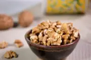 Premium Dried Walnut Kernels - Broken, 250 gm