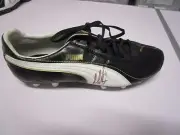 BRISBANE : MICHAEL VOSS SIGNED PUMA FOOTBALL BOOT UNFRAMED & C.O.A