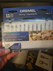 Dremel 689-01 11pc Carving/Engraving Mini Accessory Kit