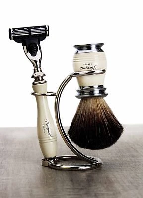 Vintage Shaving Set - Badger Hair Shaving Brush,3 Edge Razor & Stand Kit for Men