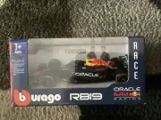 Bburago Red Bull F1 Max Verstappen 1:43 RB19 2023 Die-cast New