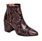 STEVE MADDEN women shoes boots Jillian brown pink snake 6.5M