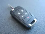 Genuine GM Keyless Entry Remote Car Key Fob Chevrolet Cruze SS Malibu Impala (for: Chevrolet)