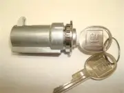 New Glove Lock & Keys With Correct Retainer 1969 Pontiac GTO Tempest & Firebird