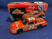 TS Action Racing Tony Stewart 1/24 2006 #20 Home Depot Six Flags
