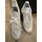 ㊣✨ADIDAS✨【全新】**尺寸：US10.5**男 愛迪達 白色 運動鞋 球鞋 休閒鞋/鞋子