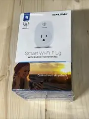 Outlet Plug Smart Adapter, TP-Link Smart Wi-Fi Plug, Model HS110