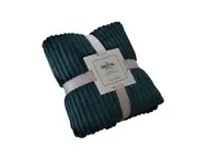 Skin-friendly Soft Throw Blanket Polyester Air Conditioned Blanket for Sofa - Atrovirens
