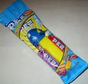 Disney FINDING DORY Pez Dispenser DORY [Pez Branded Cello Bag] 2016 Solid Base