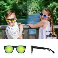在飛比找momo購物網優惠-【SHADEZ】頂級偏光太陽眼鏡 3-16歲 黑框湖水綠