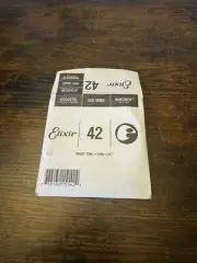 Elixir String 42 Acoustic Nanoweb coating 80/20 Great Tone and Long Life 1 Pk