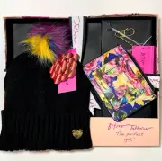 Betsey Johnson Floral Wallet ID Card Case Bag Key Charm & Black Hat Gift Set