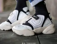 在飛比找Yahoo!奇摩拍賣優惠-Nike Air Aqua Rift 黑白 忍者 分趾 百搭