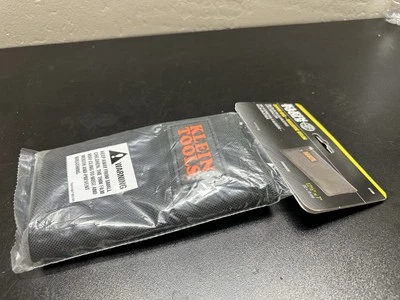 Klein Tools 5139B 12-1/2-Inch Cordura Ballistic Nylon Zipper Bag