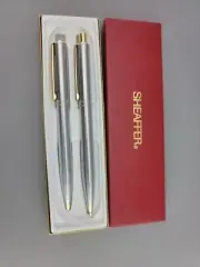 Vintage Sheaffer Mechanical pencil set With original box .07