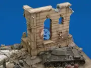 Royal Model 1/35 Russian Monument Building Ruin Section WWII [Diorama] 003