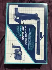 Vintage Accura R35 Master Grip Camera Flash Holder L Bracket Handle SLR Cameras