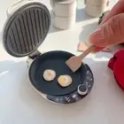 Dollhouse Mini Kitchen Model Electric Pancake Maker Kids Furniture Items Toys GS